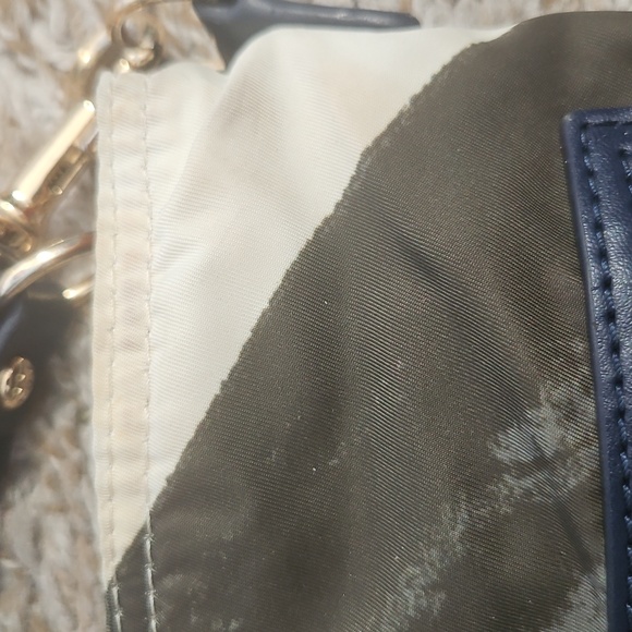 Tory Burch Tilda Swingpack Crossbody Bag Abstract Print - Picture 5 of 13